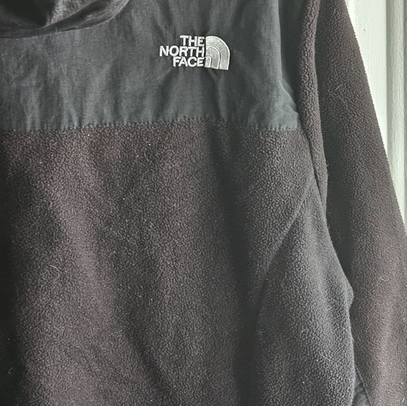 The Northface Denali hooded jacket size xlarge Look At All Pics Before Purchase. - Picture 8 of 14